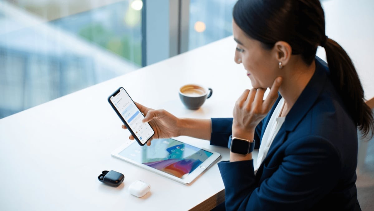 
                    Siri im Fokus: An diesen 3 KI-Wearables soll Apple aktuell arbeiten
                