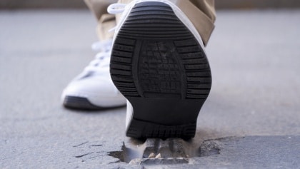 Warum quietschen Turnschuhe? Harvard-Forscher entschlüsseln nerviges Alltagsgeräusch