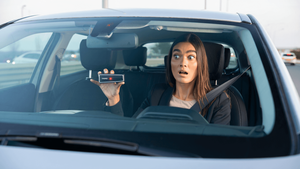 Ooono Blitzerwarner im Top Lidl-Angebot: Warum es trotzdem Diskussionen gibt
                    
                     13.03.2026
                    
                        Der Ooono Verkehrswarner ist bei Lidl stark reduziert. Tausende Autofahrer nutzen ihn täglich – doch ein wichtiger Haken bleibt.
