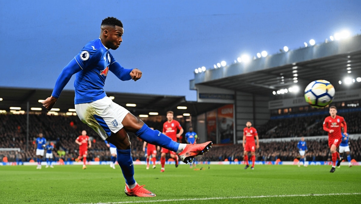 FIFA-Cup und YouTube-Logo