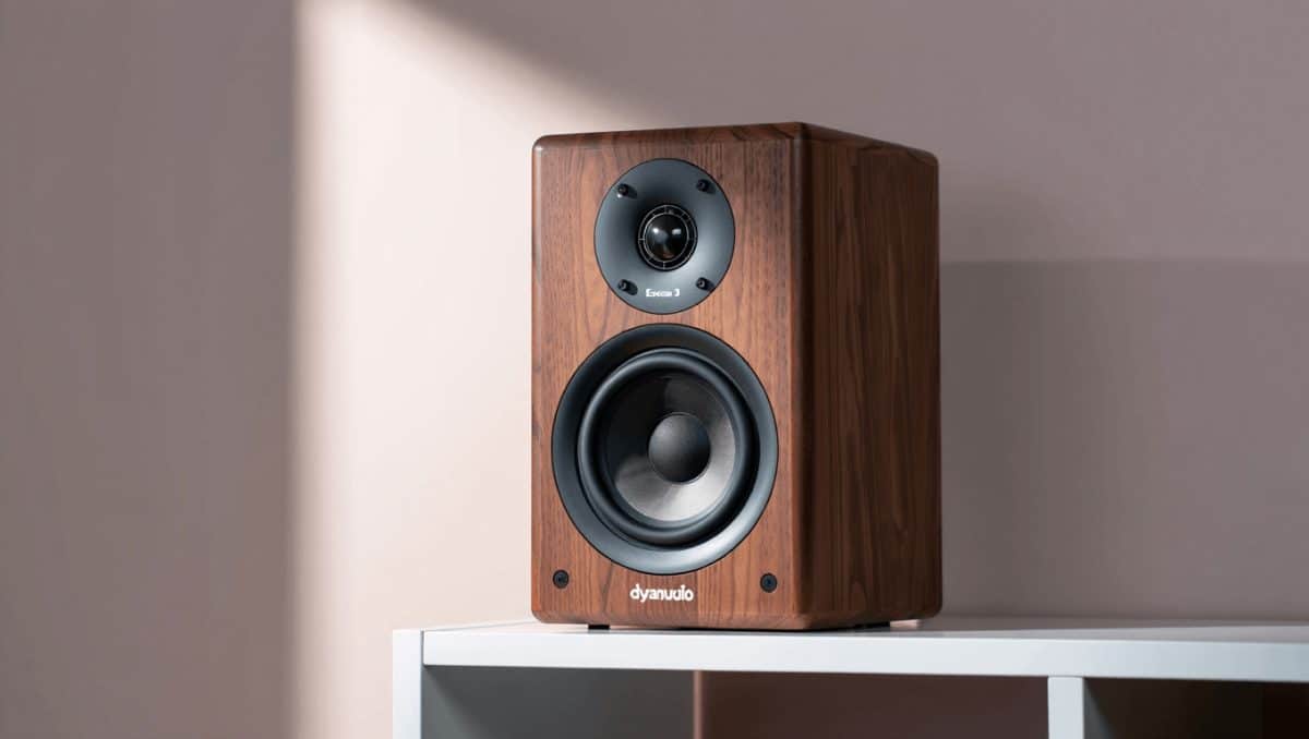 Dynaudio Legend: Kompaktlautsprecher mit Retro-Optik und Esotar-3-Hochtöner