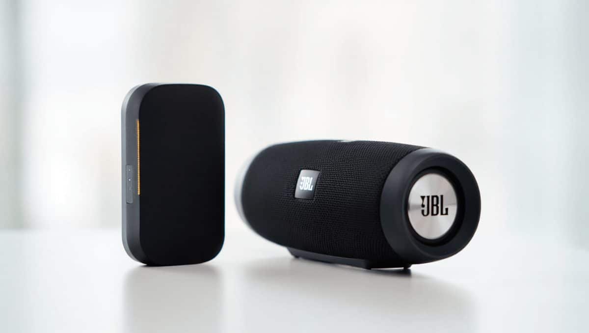 JBL bringt smarte Ladecases und Hi-Res-Klang