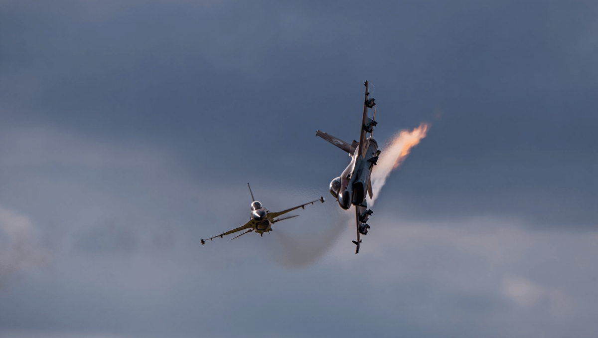 Ace Combat 8:  Zehn Minuten Gameplay zeigt gewaltige Superwaffen und hitzige Luftkampf-Action