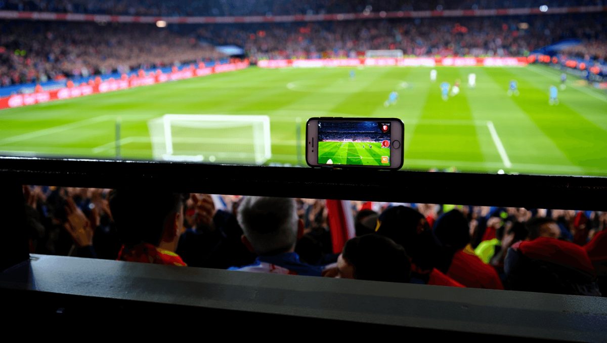 Apple führt iPhones bei Live-Fußballübertragungen ein