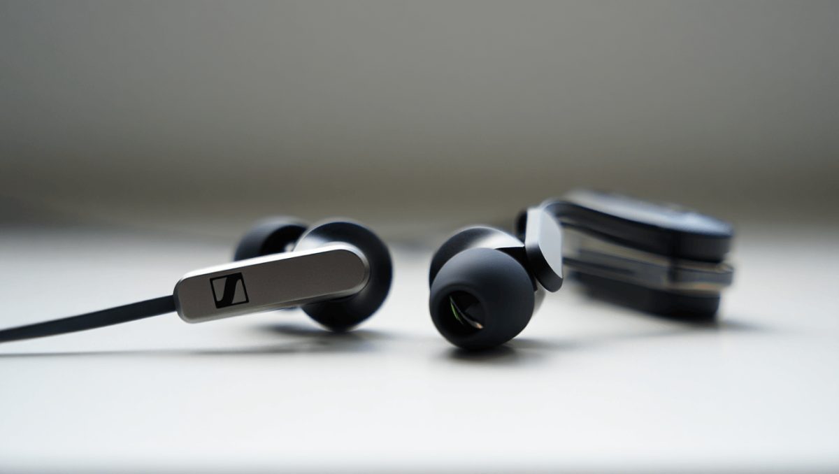 Accentum Clip: Sennheiers erste Open-Ear-Ohrhörer im Clip-Design