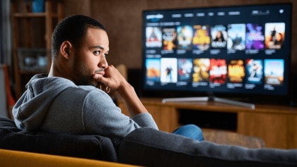 Logo von Amazon Prime Video for dunklem Hintergrund