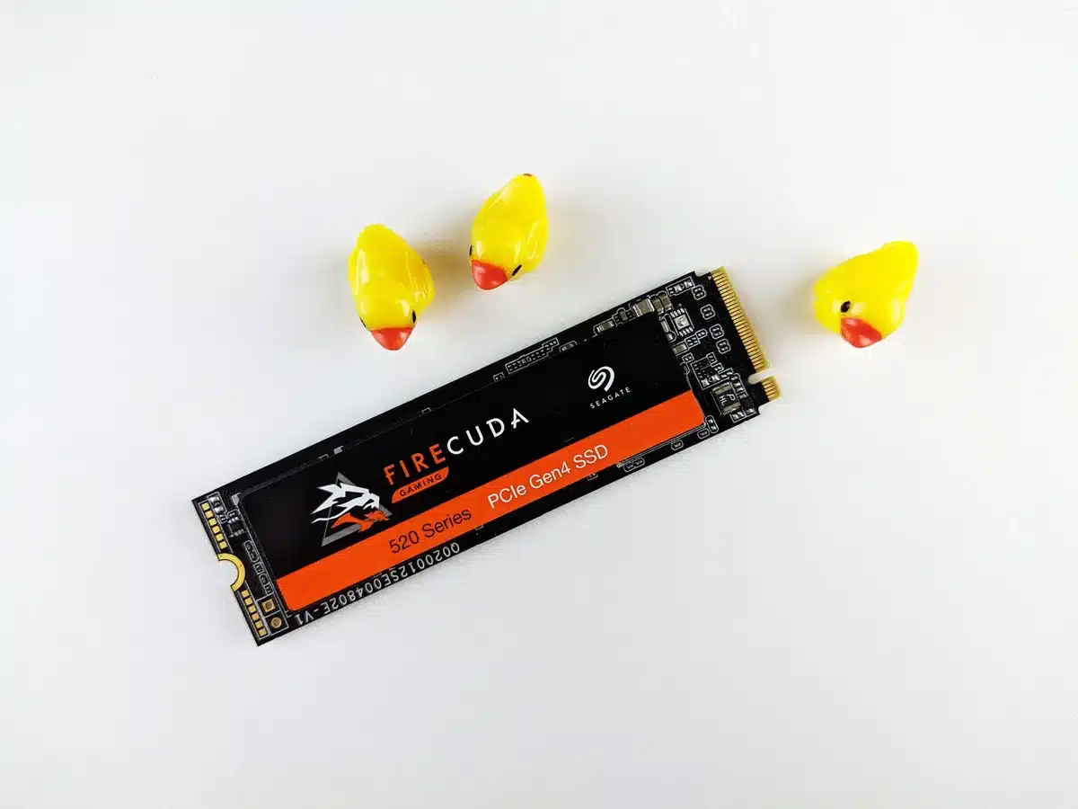 Schnelle Ladebildschirm-Animation auf moderner Gaming-Hardware mit SSD-Technologie