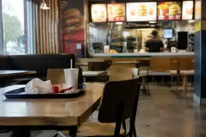McDonald's führt KI-Preise ein: Verbraucherschützer schlagen Alarm
